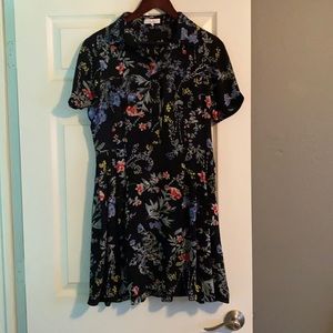 Parker mini dress w/ buttons in black with floral